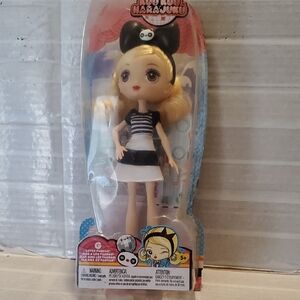 KUU KUU HARAJUKU Doll with Black and White Outfit Dress